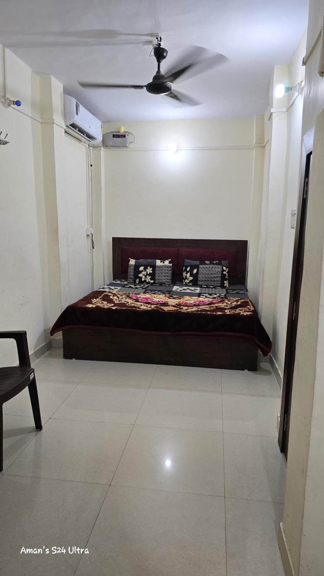 Ramlala Paying Guest House Stay Just 100M From Saryu Ghat, Ayodhya Exterior photo